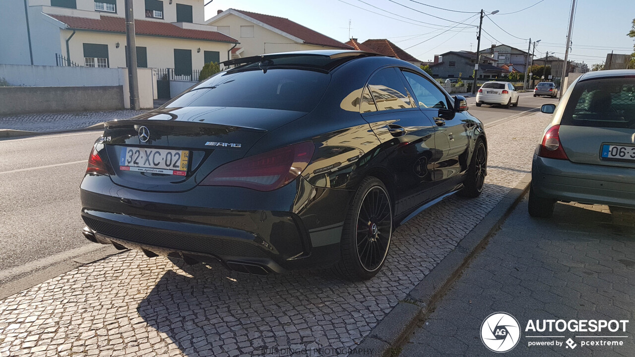 Mercedes-Benz CLA 45 AMG Edition 1 C117