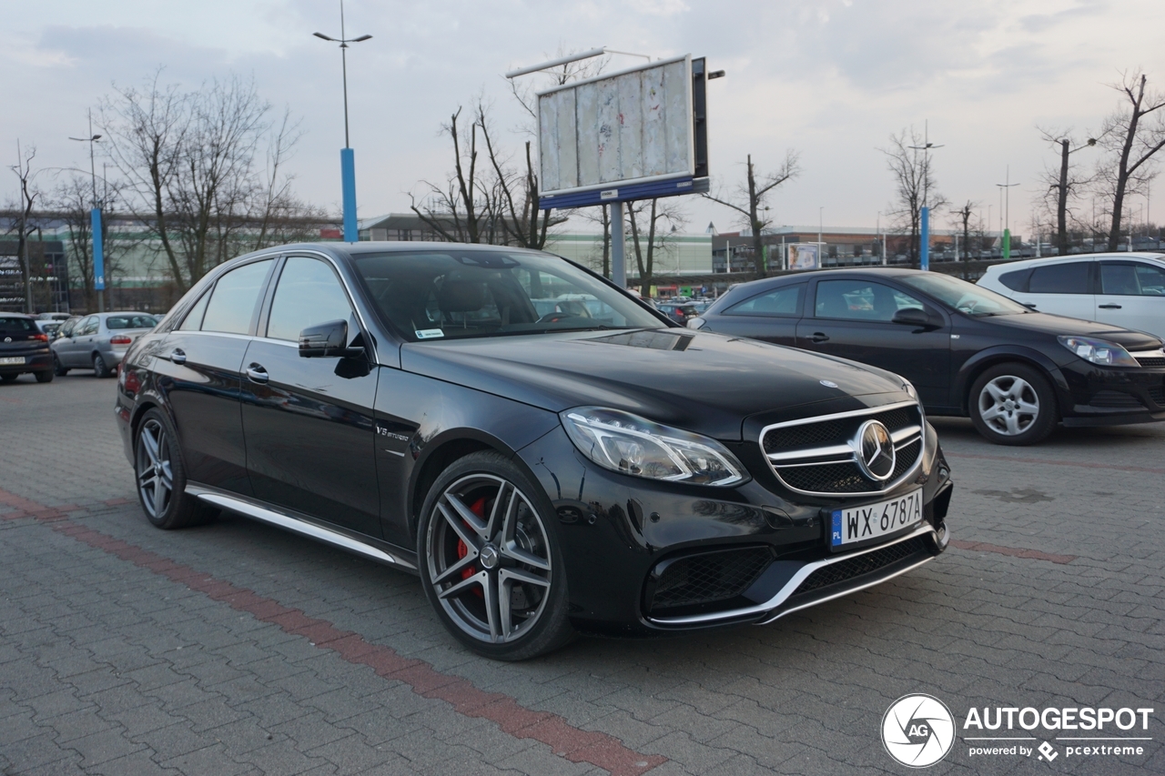 Mercedes-Benz E 63 AMG S W212