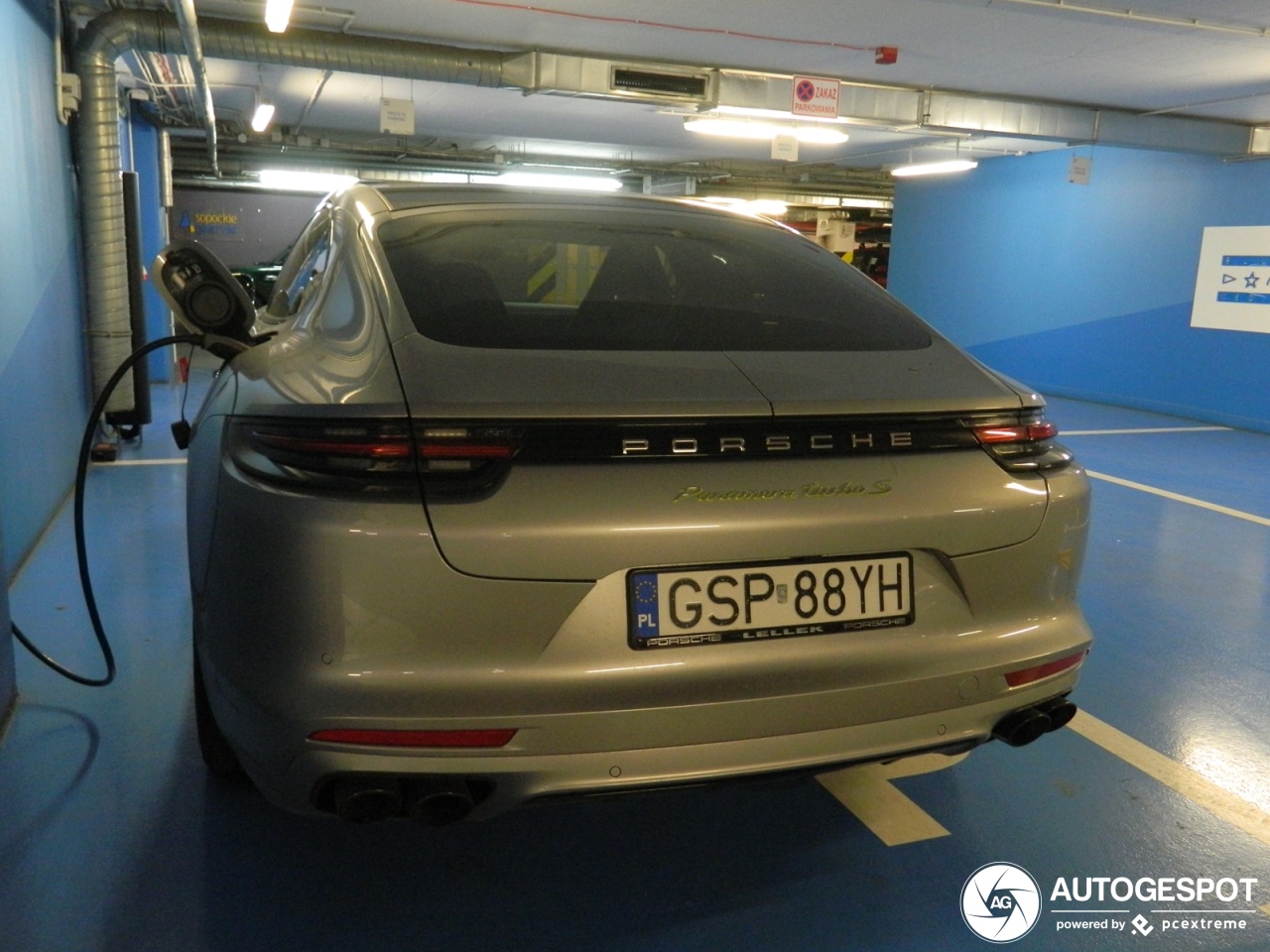 Porsche 971 Panamera Turbo S E-Hybrid