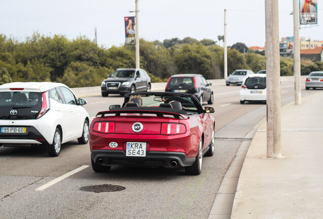 Ford Mustang GT Convertible 2011