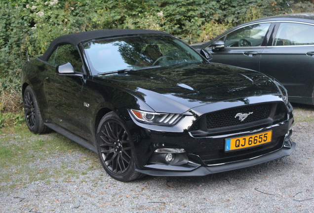 Ford Mustang GT Convertible 2015