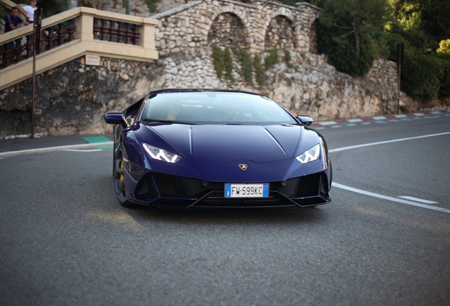 Lamborghini Huracán LP640-4 EVO