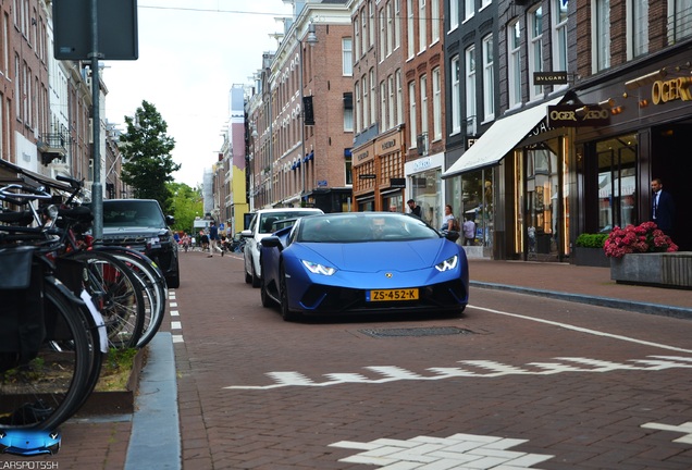 Lamborghini Huracán LP640-4 Performante Spyder