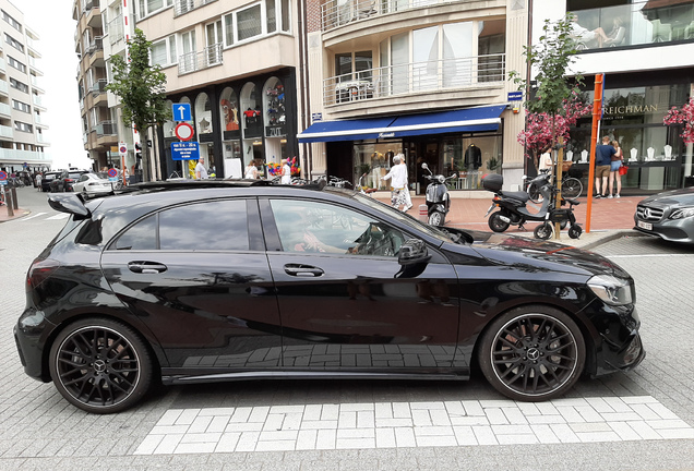 Mercedes-AMG A 45 W176 2015