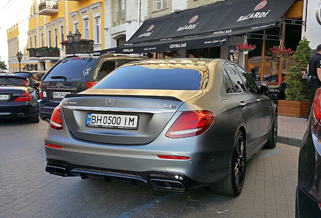 Mercedes-AMG E 63 S W213 Edition 1