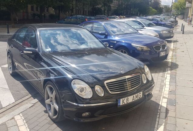 Mercedes-Benz E 55 AMG