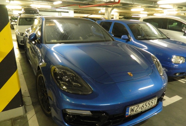 Porsche 971 Panamera Turbo S E-Hybrid