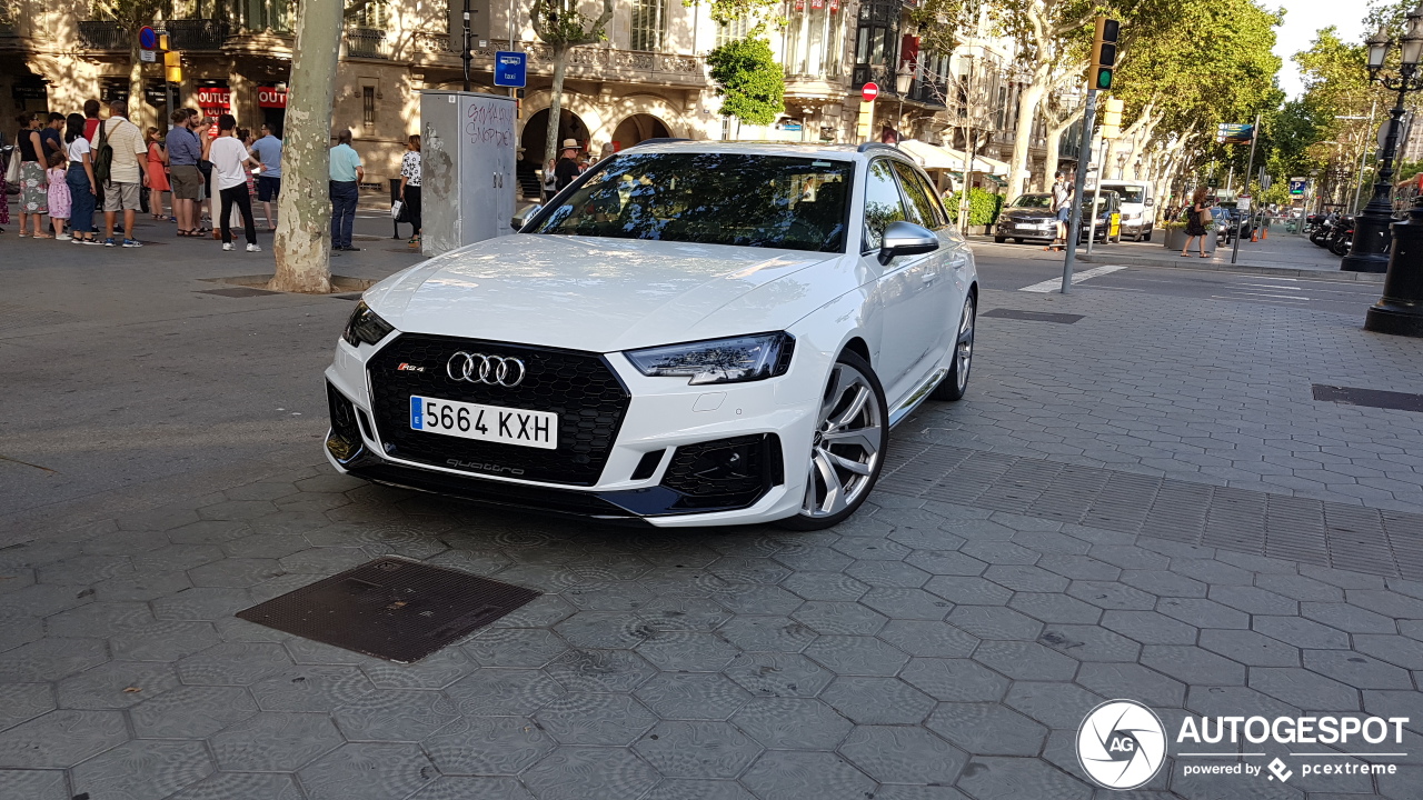 Audi RS4 Avant B9