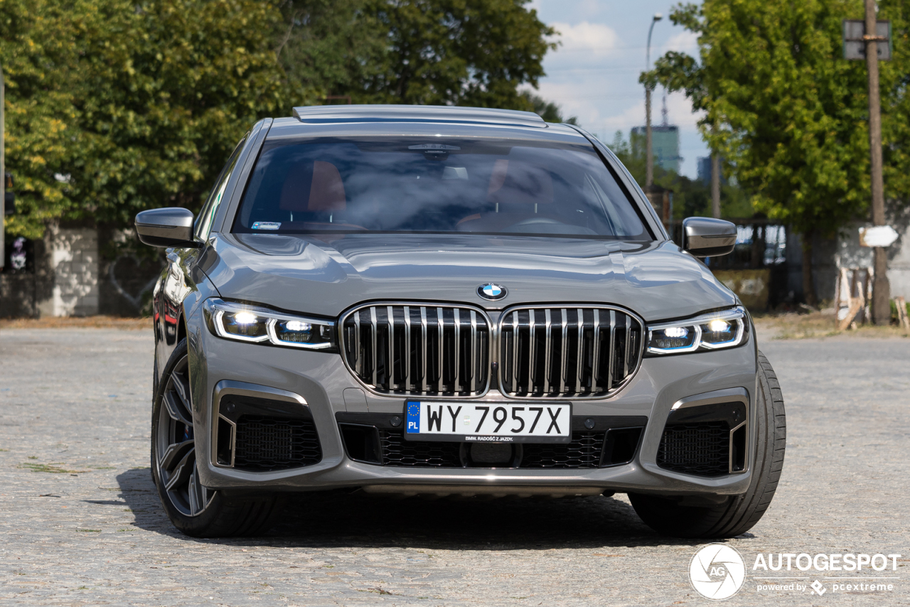 BMW M760Li xDrive 2019