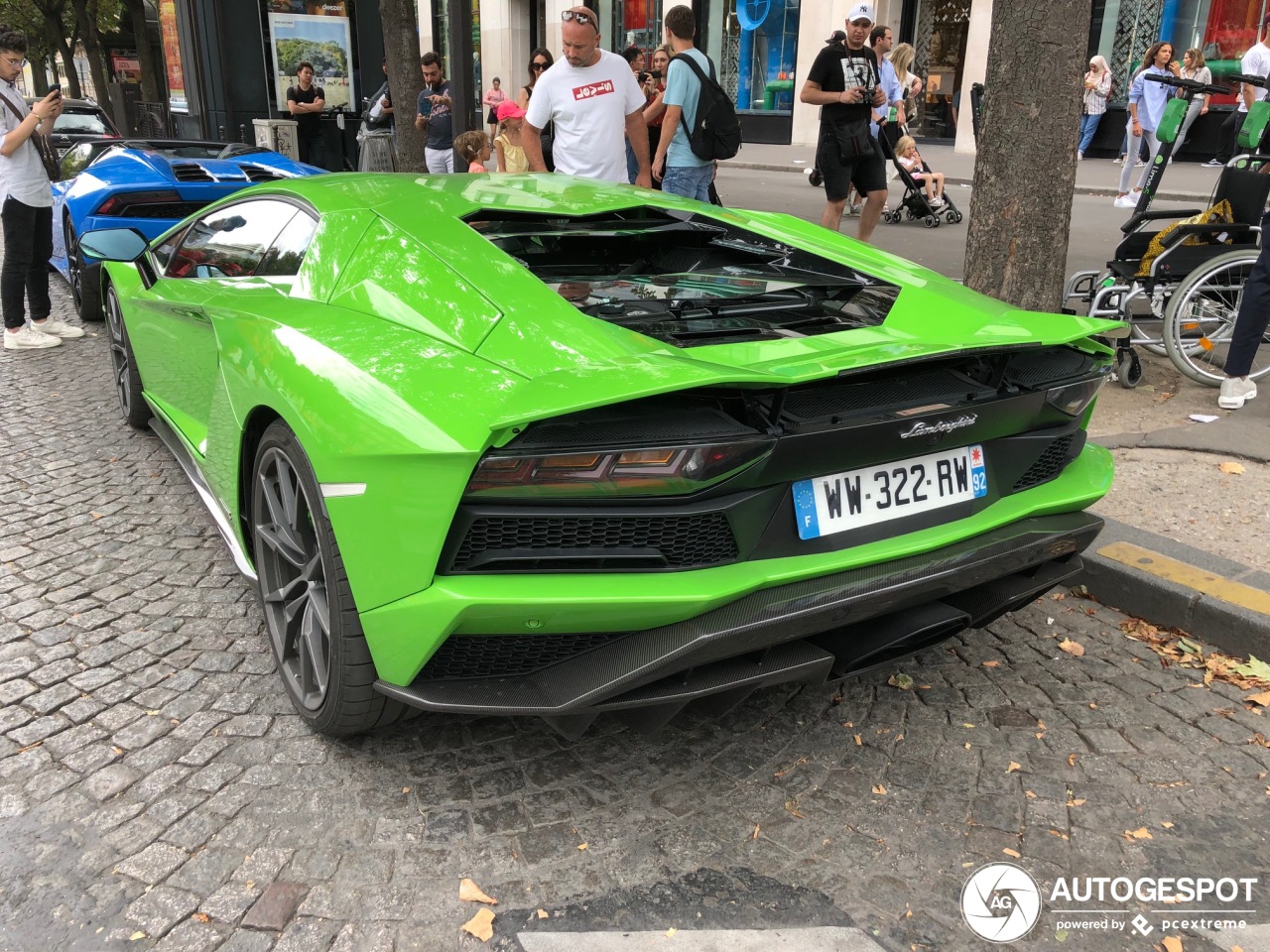 Lamborghini Aventador S LP740-4