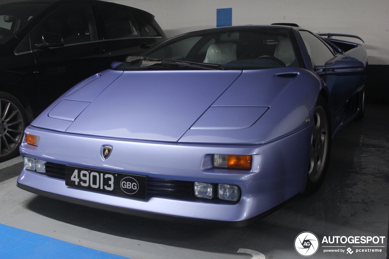 Balloon White brilliance: A rare Diablo SE30 Jota roars to life