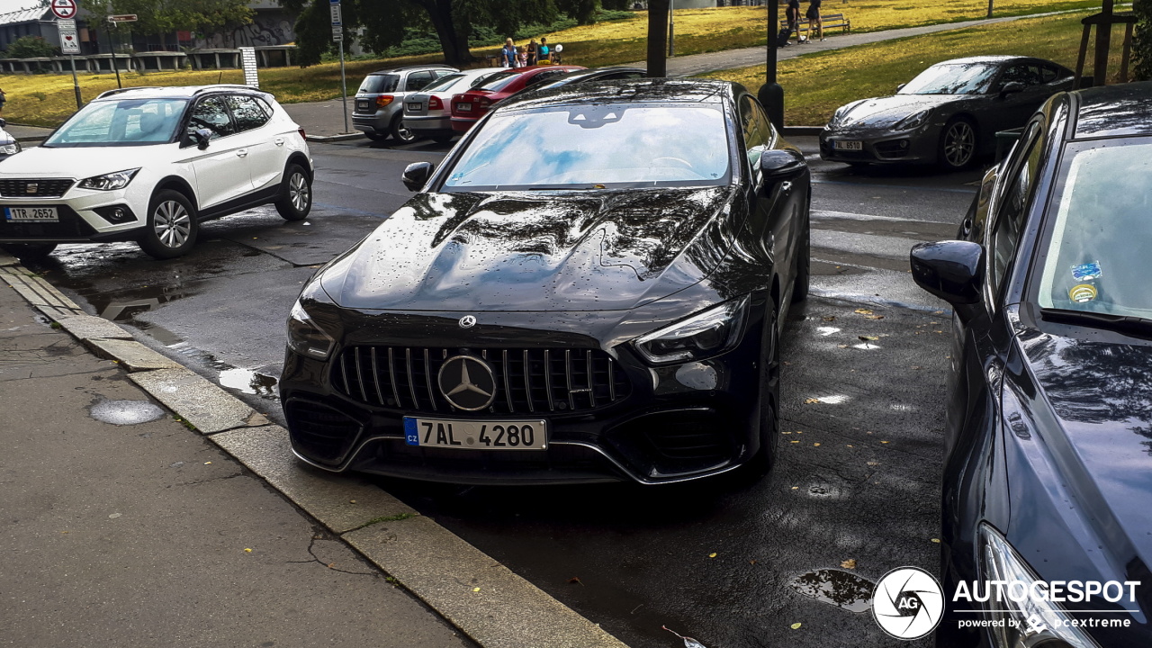 Mercedes-AMG GT 63 S X290