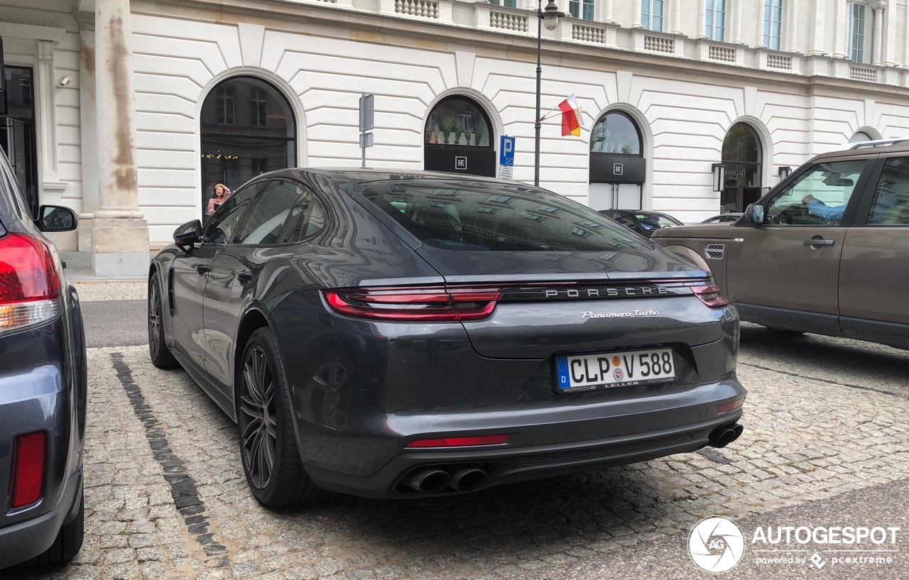 Porsche 971 Panamera Turbo