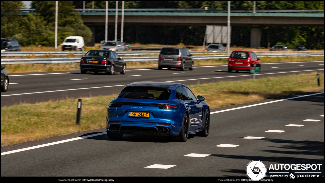 Porsche 971 Panamera Turbo S E-Hybrid Sport Turismo