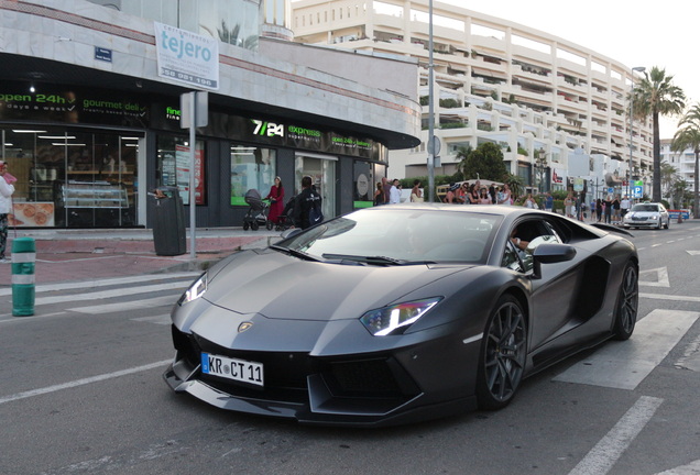 Lamborghini Aventador LP700-4