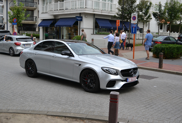 Mercedes-AMG E 63 S W213