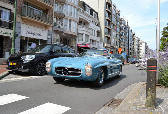 Mercedes-Benz 300SL Roadster