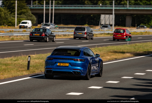 Porsche 971 Panamera Turbo S E-Hybrid Sport Turismo