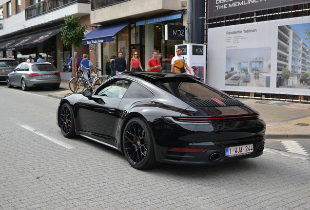 Porsche 992 Carrera S