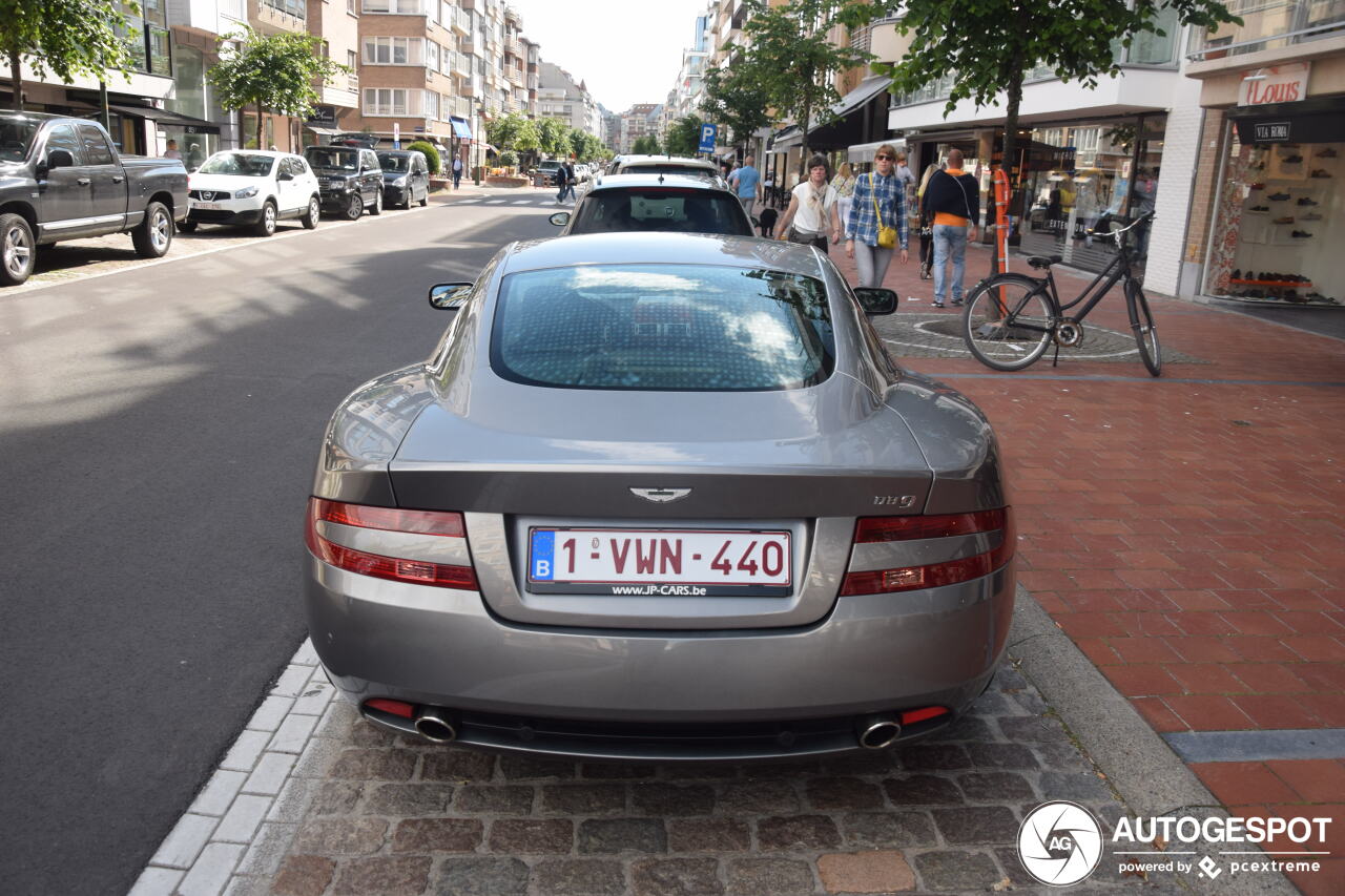 Aston Martin DB9