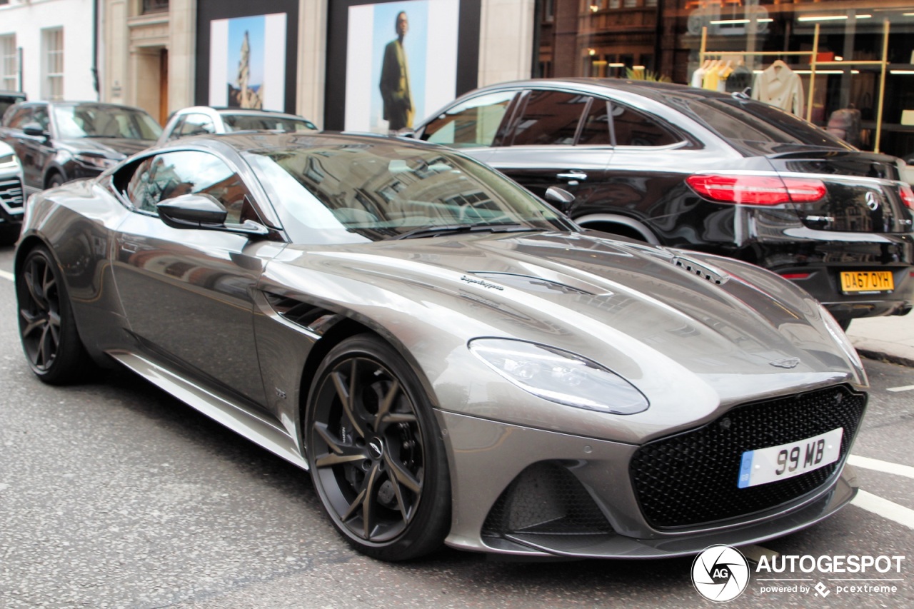 Aston Martin DBS Superleggera