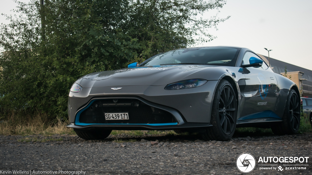 Aston Martin V8 Vantage 2018