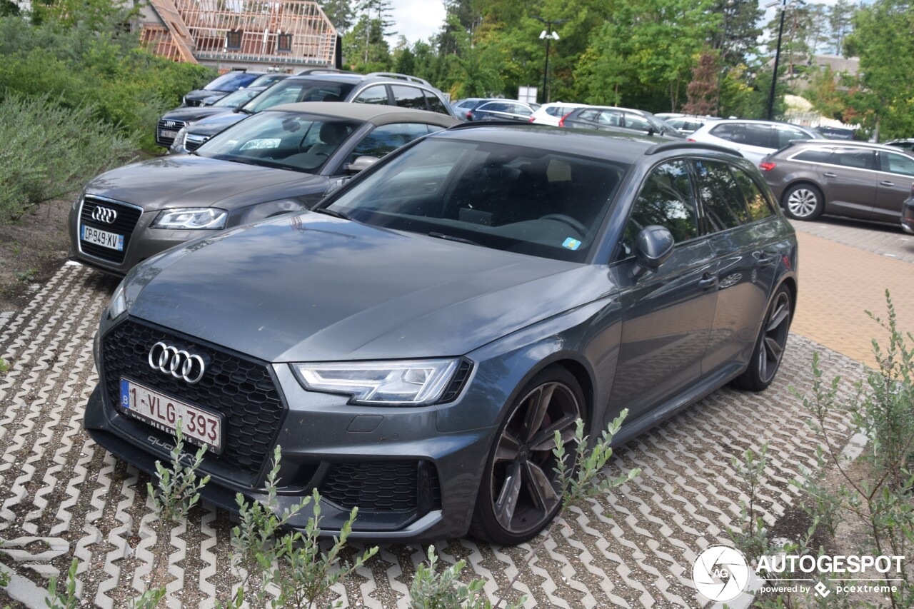 Audi RS4 Avant B9