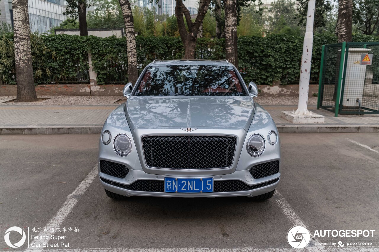 Bentley Bentayga V8