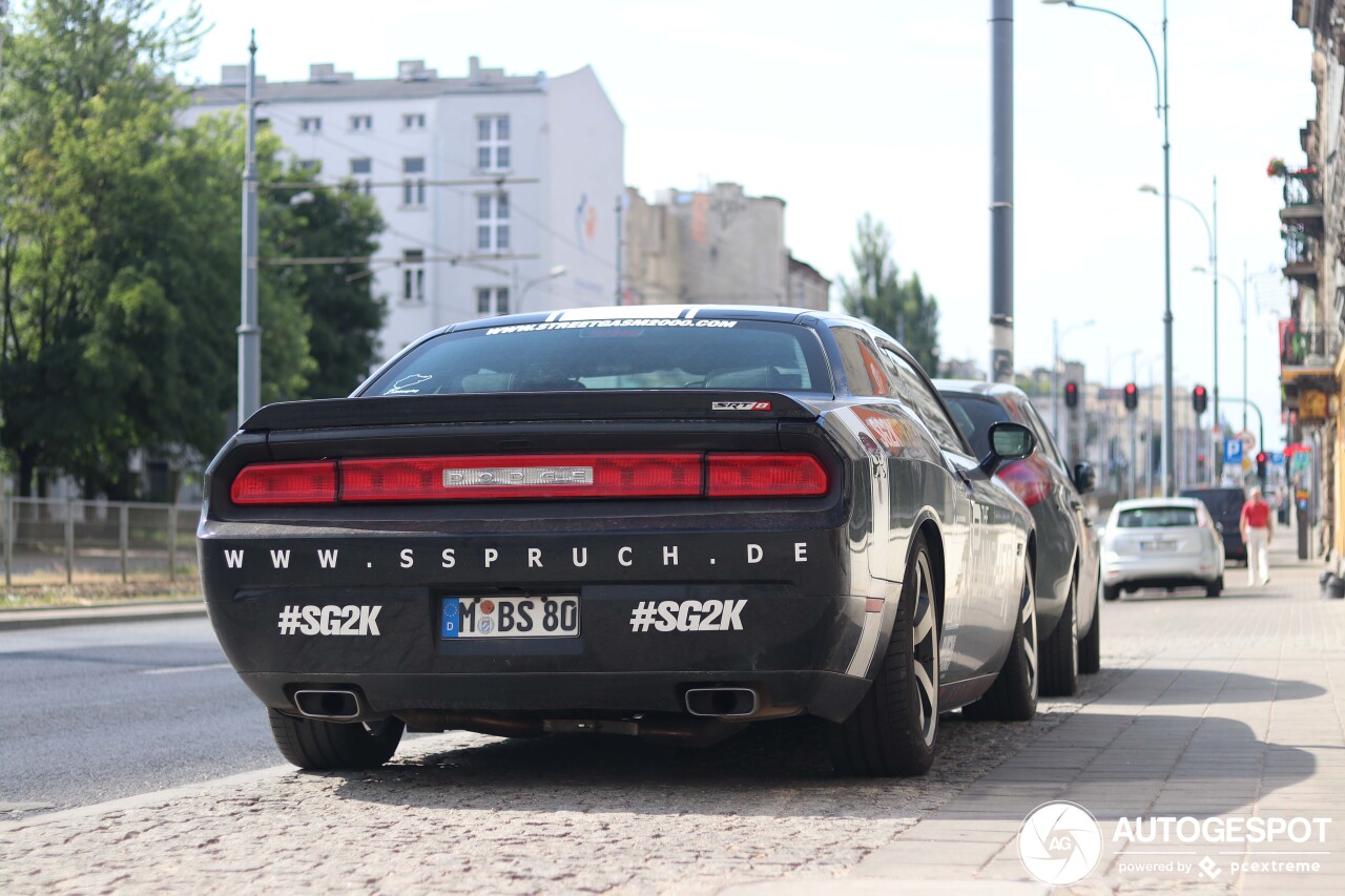 Dodge Challenger SRT-8 392