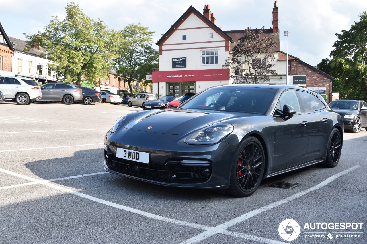 Porsche 971 Panamera Turbo Sport Turismo