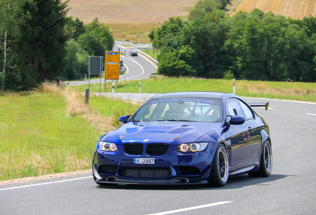 BMW M3 E92 Coupé Custom Racetec