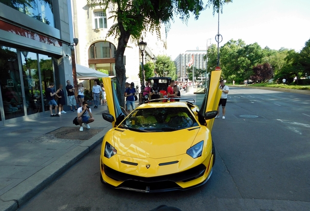 Lamborghini Aventador LP770-4 SVJ