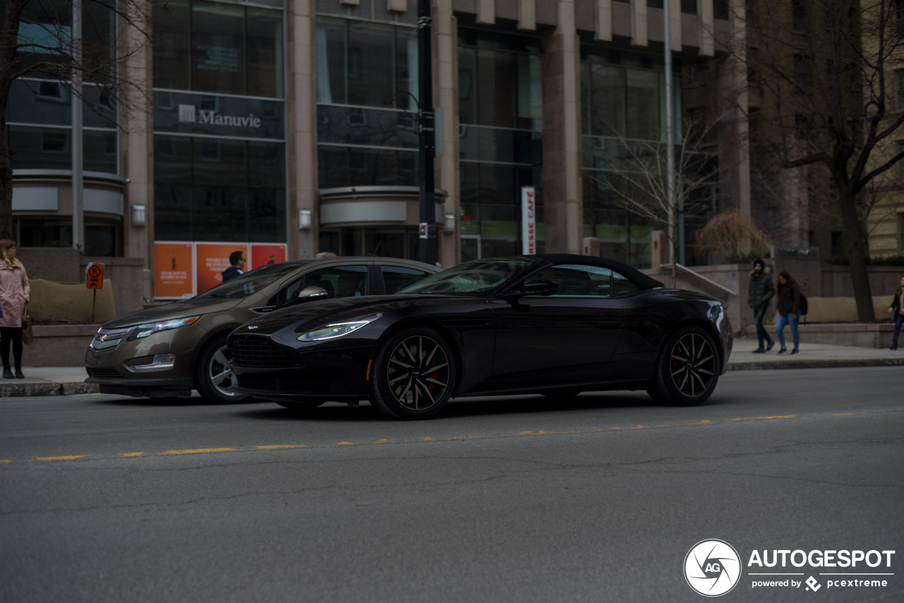 Aston Martin DB11 V8 Volante