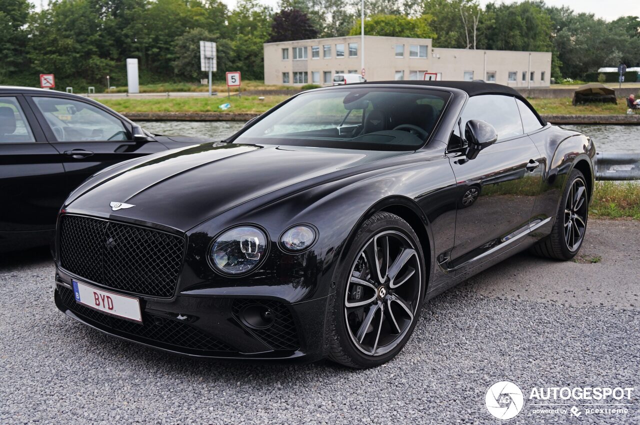 Bentley Continental GTC 2019