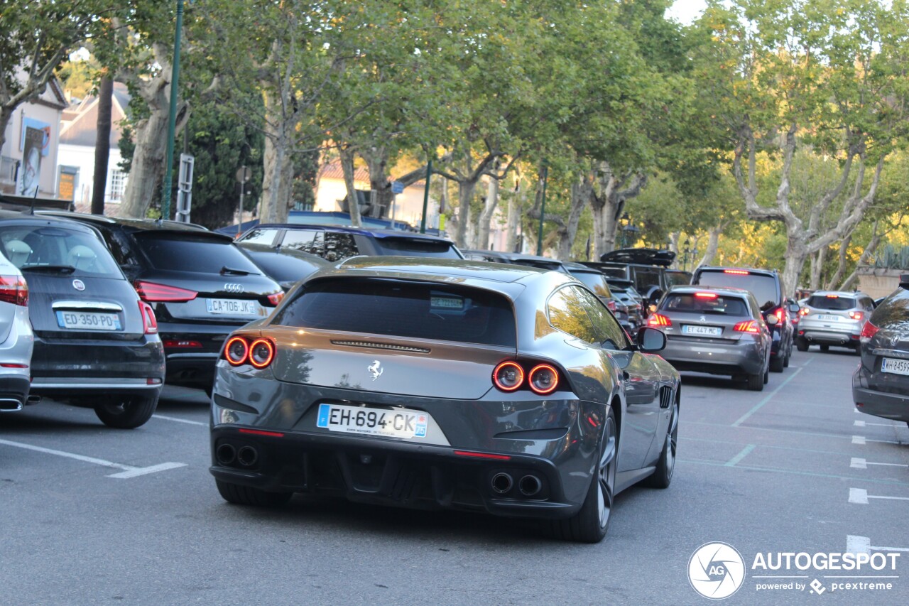 Ferrari GTC4Lusso