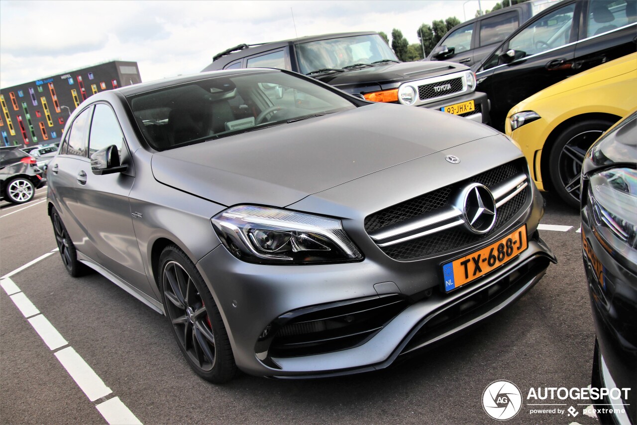 Mercedes-AMG A 45 W176 2015