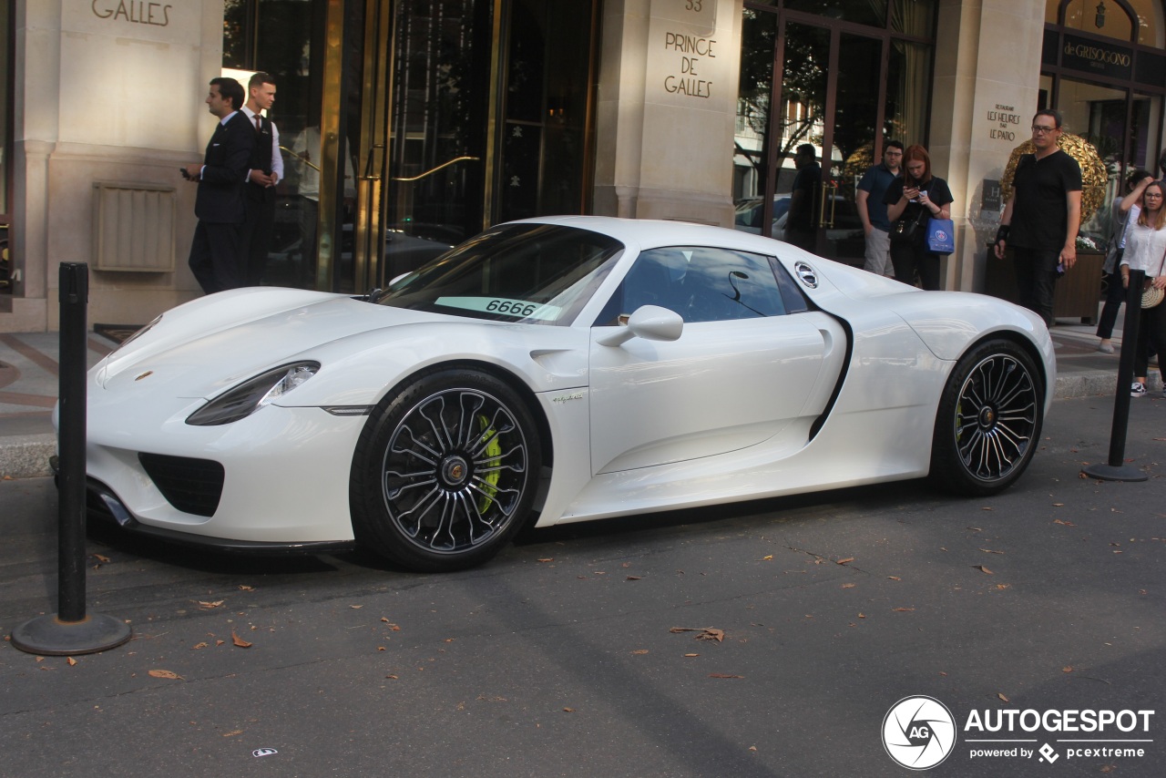 Porsche 918 Spyder