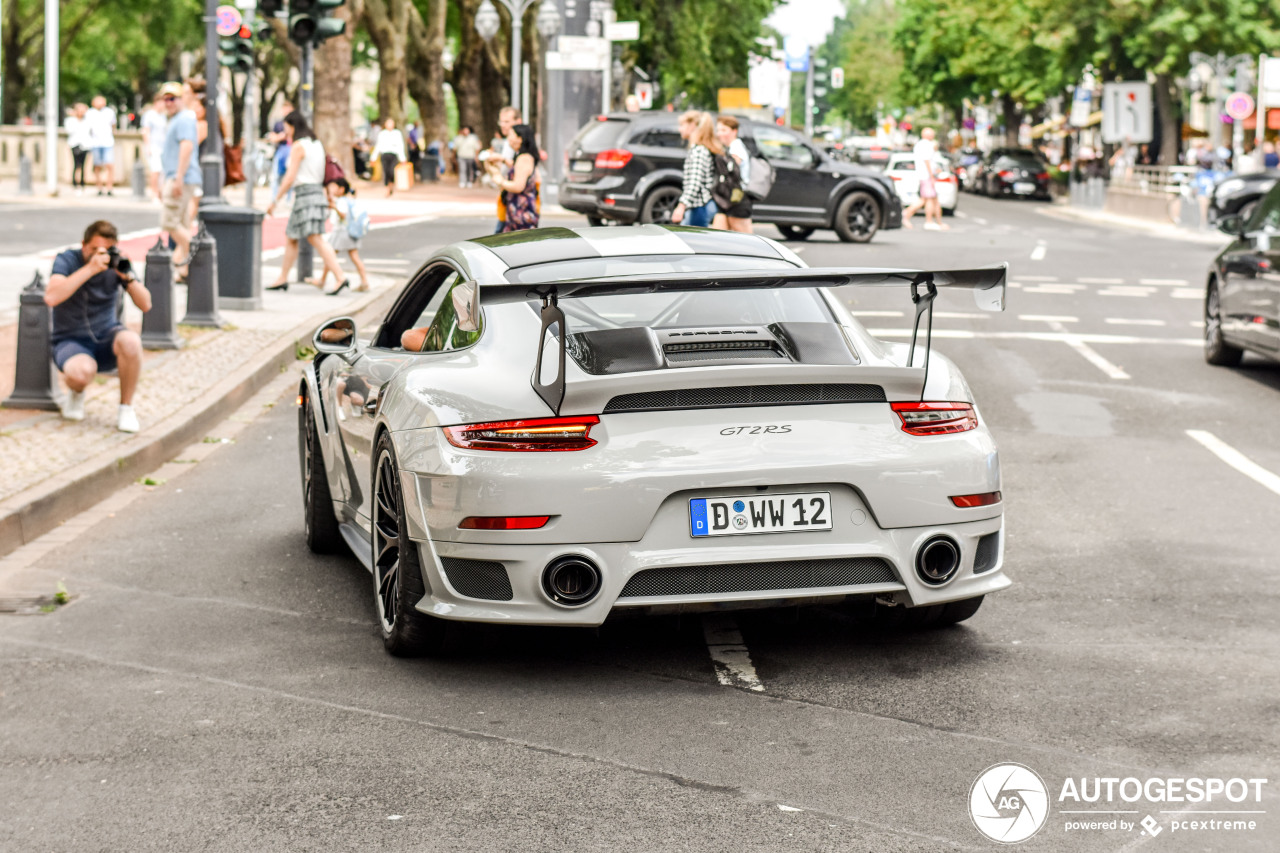 Porsche 991 GT2 RS Weissach Package