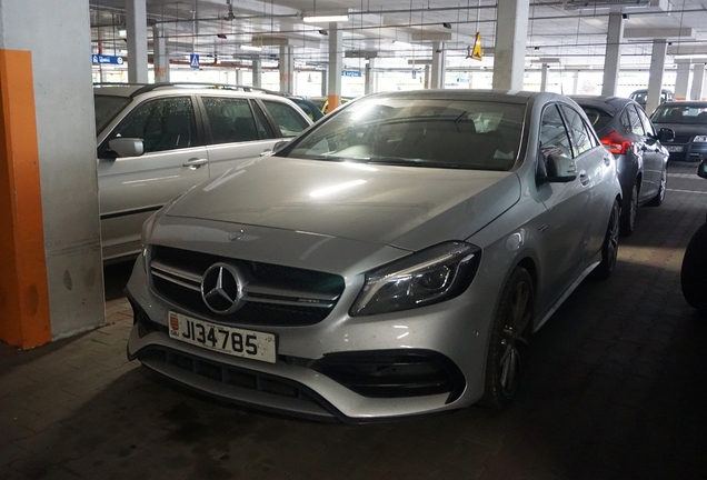 Mercedes-AMG A 45 W176 2015