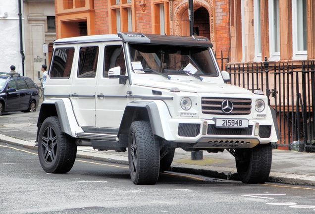 Mercedes-Benz G 500 4X4²