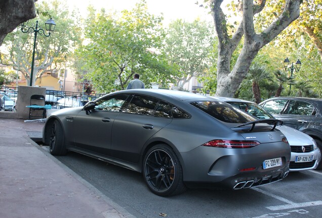 Mercedes-AMG GT 63 S X290