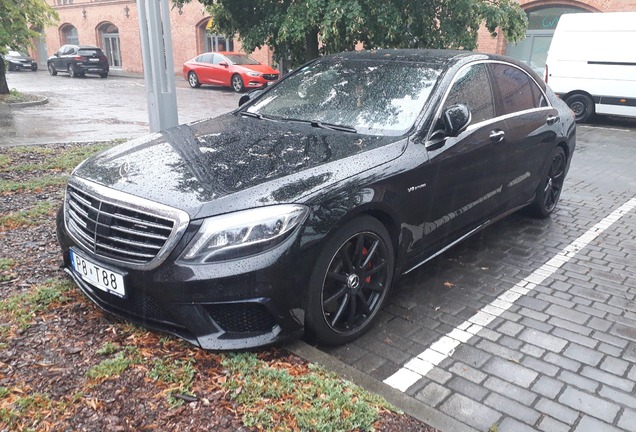 Mercedes-AMG S 63 V222