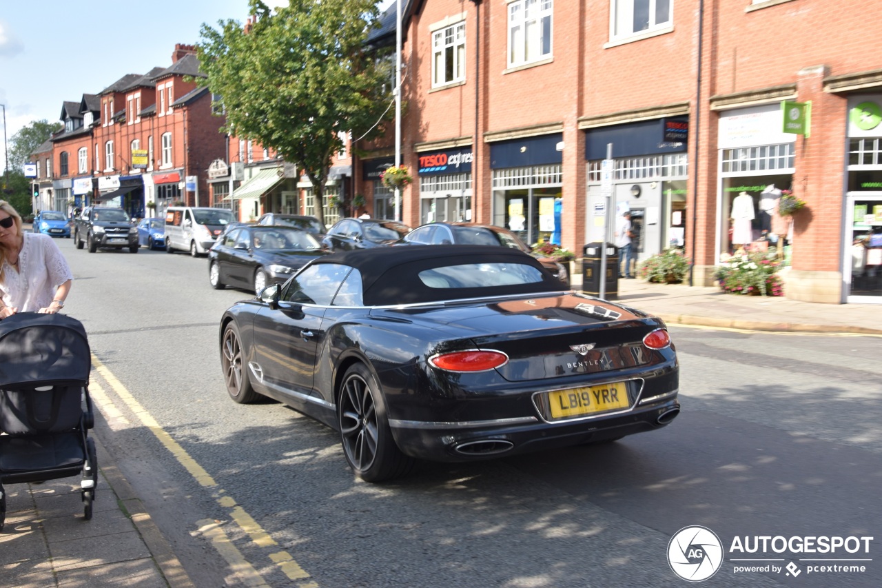 Bentley Continental GTC 2019