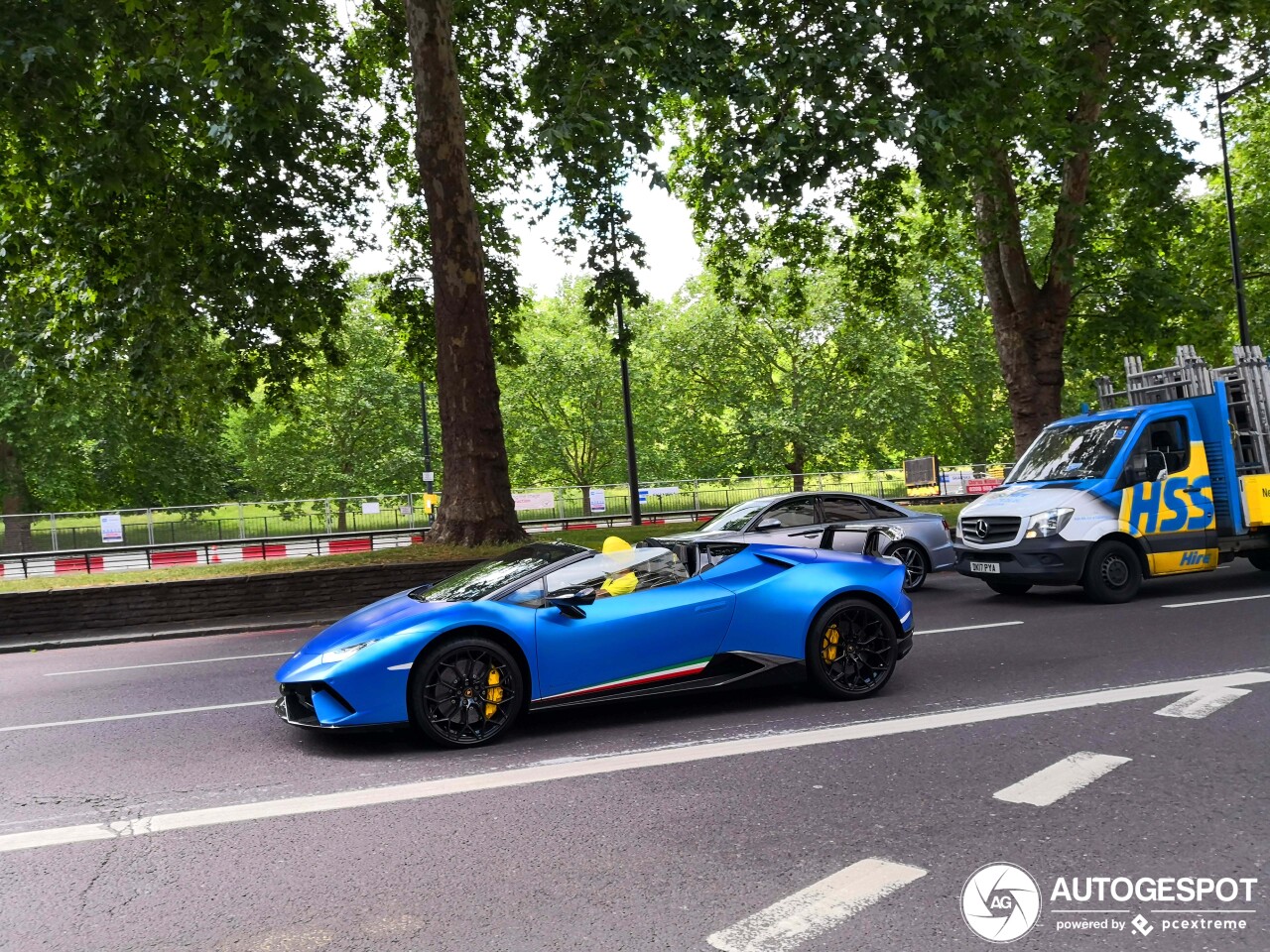 Lamborghini Huracán LP640-4 Performante Spyder