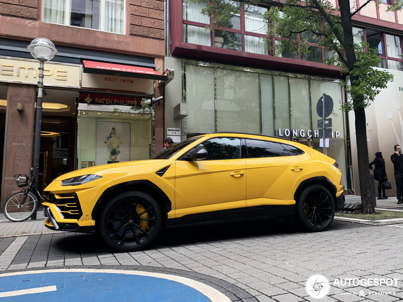 Lamborghini Urus