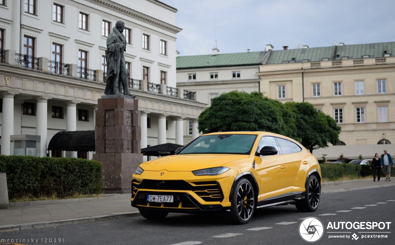 Lamborghini Urus