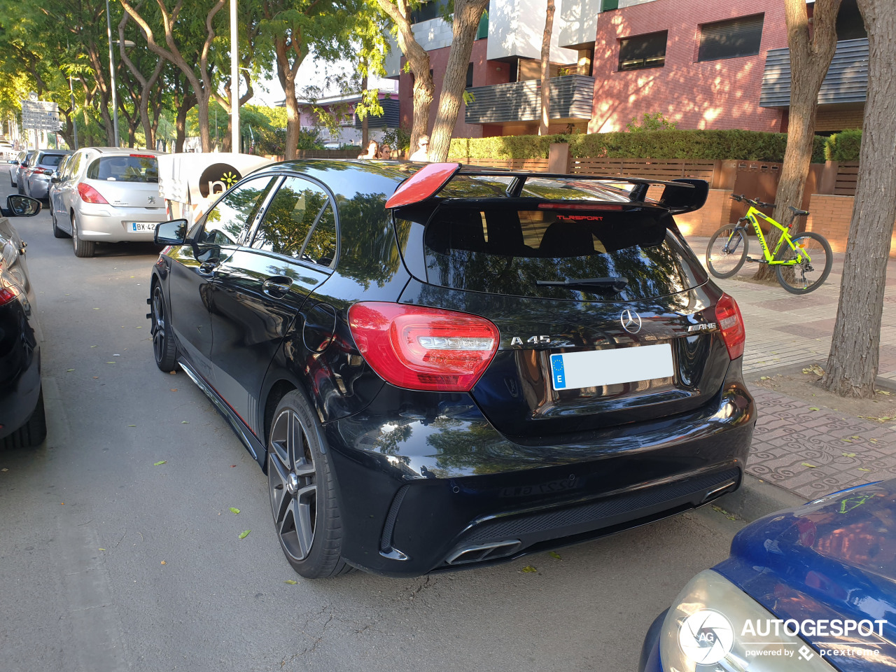 Mercedes-Benz A 45 AMG