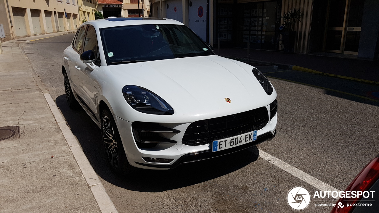 Porsche 95B Macan Turbo