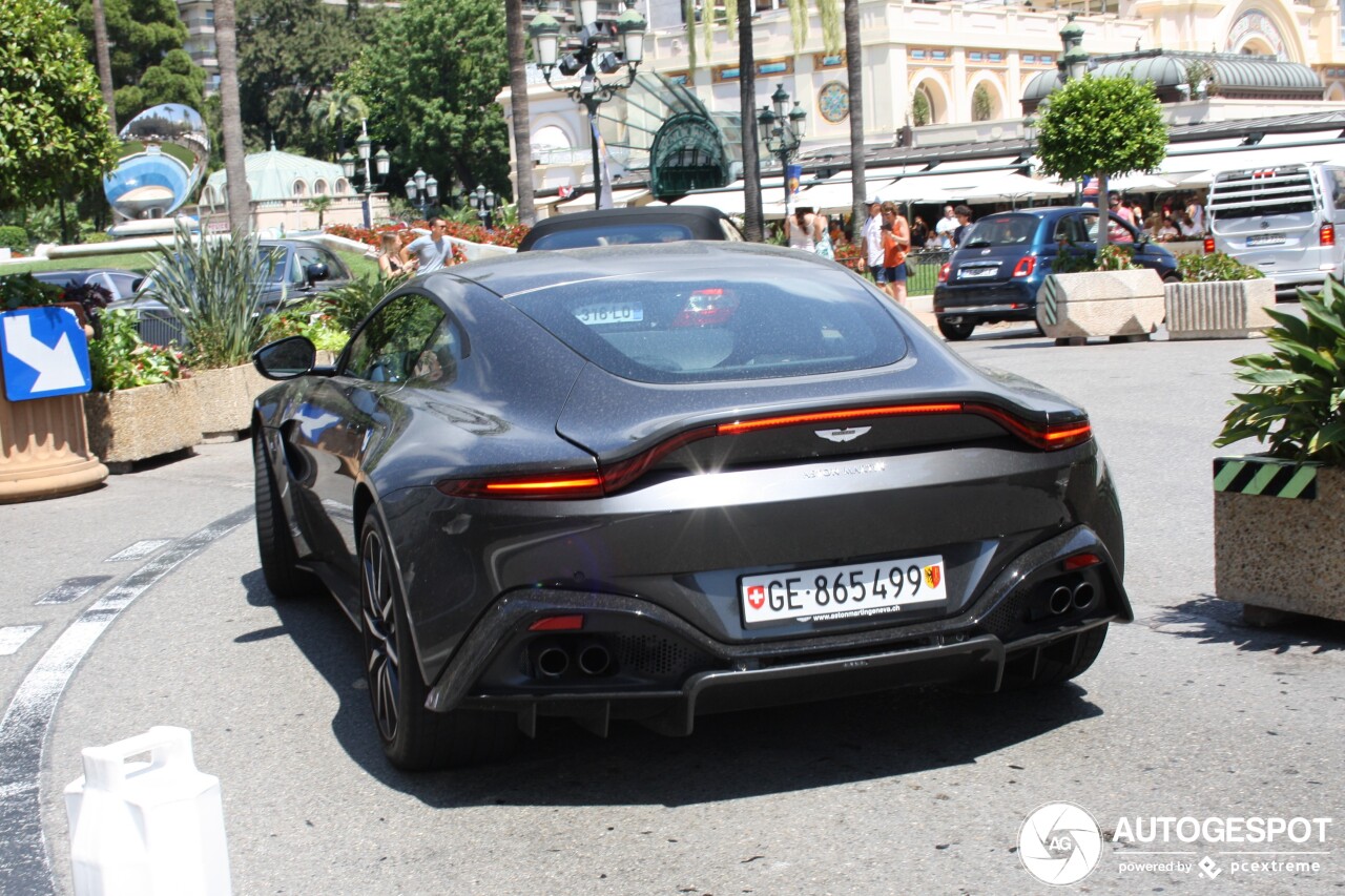 Aston Martin V8 Vantage 2018