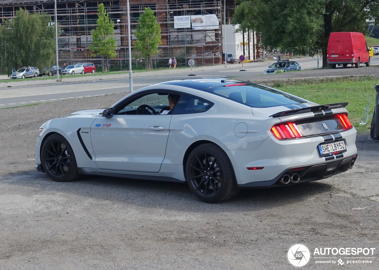 Ford Mustang Shelby GT350 2015